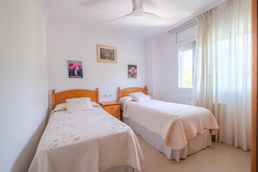 Apartamento En Complejo Residencial, Con Piscina. Salou Esterno foto